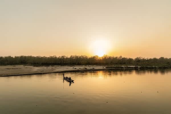hotel-riverside-sauraha-chitwan