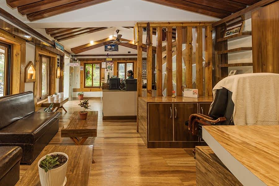 hotel-riverside-reception hotel-riverside-reception