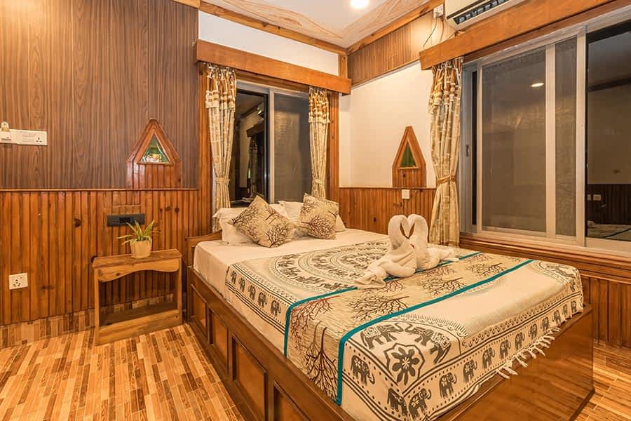 premium-couple-room-small premium-couple-room-small